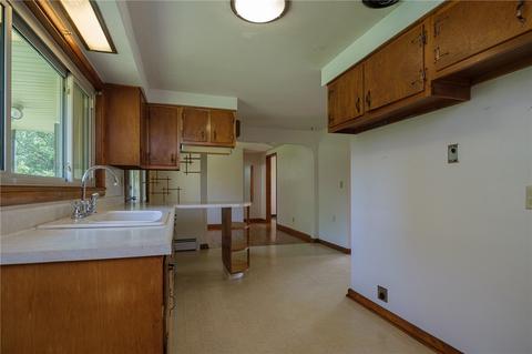 950 Monaca Rd, Monaca, PA 15061 photo 7