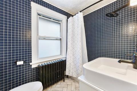 816 Kirkpatrick Ave, North Braddock, PA 15104 photo 20