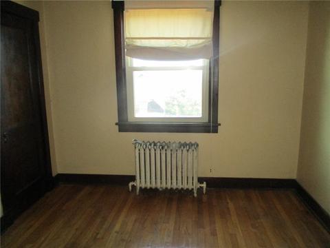 36 Bascom Ave, Pittsburgh, PA 15214 photo 13