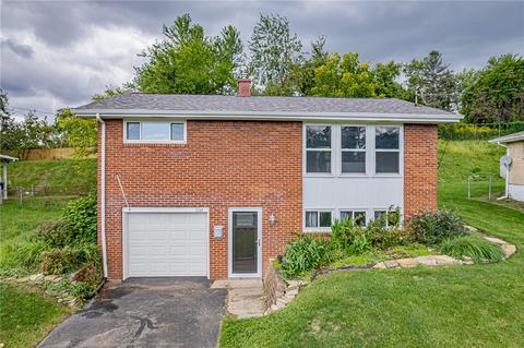 558 Sunnyfield Dr, Monroeville, PA 15146
