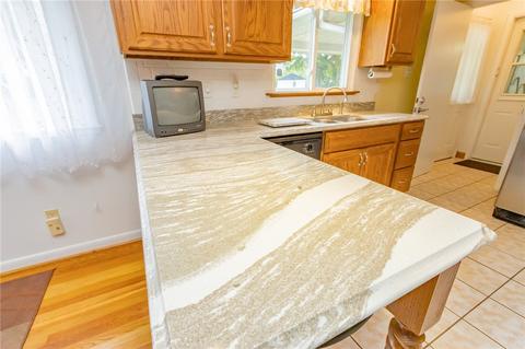 3106 River Rd, Vandergrift, PA 15690 photo 8