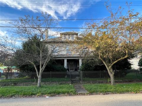 301 Boyles Ave, New Castle, PA 16101