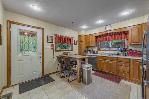 4356 Hilty Rd, Export, PA 15632 photo 4