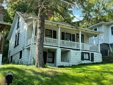2414 Delaware Ave, Pittsburgh, PA 15218