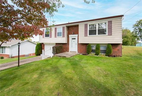 113 Newgate Dr, Monaca, PA 15061 photo 1