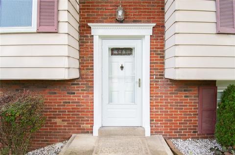 113 Newgate Dr, Monaca, PA 15061 photo 2