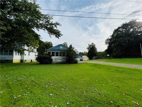 270 Carter Ave, Indiana, PA 15701