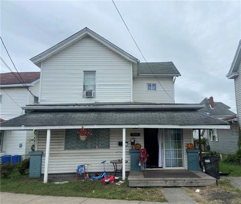 318 W Fayette St, Connellsville, PA 15425