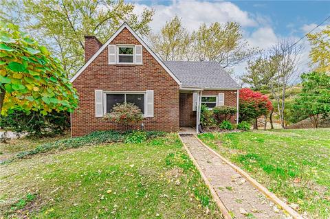 804 Franklin Rd, Mars, PA 16046 photo 1