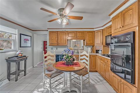 804 Franklin Rd, Mars, PA 16046 photo 4