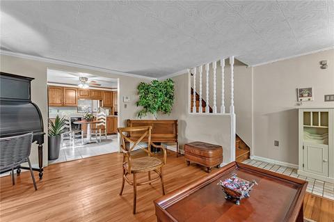 804 Franklin Rd, Mars, PA 16046 photo 3