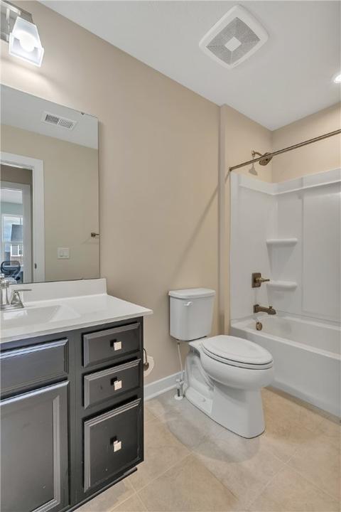 2045 Cade Dr, Monaca, PA 15061 photo 17