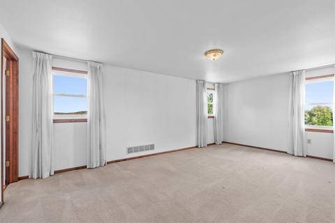 6978 Berkshire Dr, Export, PA 15632 photo 13