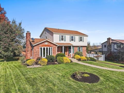 6978 Berkshire Dr, Export, PA 15632 photo 2
