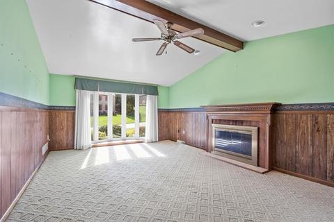 6978 Berkshire Dr, Export, PA 15632 photo 10