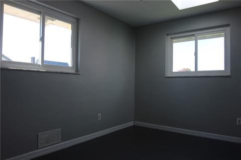 39 E 4th Ave, Latrobe, PA 15650 photo 10