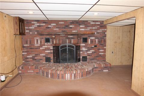 39 E 4th Ave, Latrobe, PA 15650 photo 13