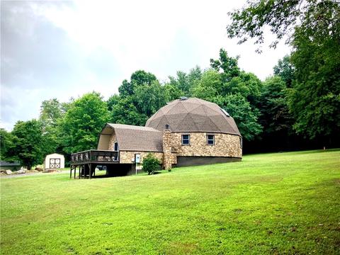 896 Mulligan Hill Rd, New Florence, PA 15944