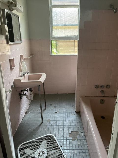 1011 4th St, North Braddock, PA 15104 photo 10