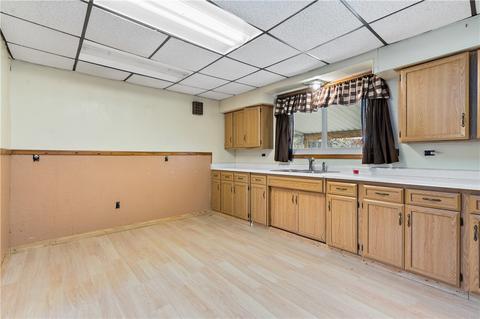 679 Lowber Rd, Irwin, PA 15642 photo 9