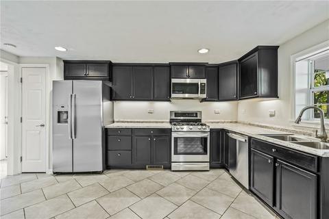 792 Franklin, Mars, PA 16046 photo 11
