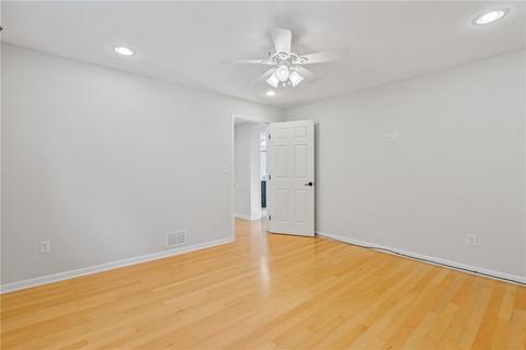 792 Franklin, Mars, PA 16046 photo 16