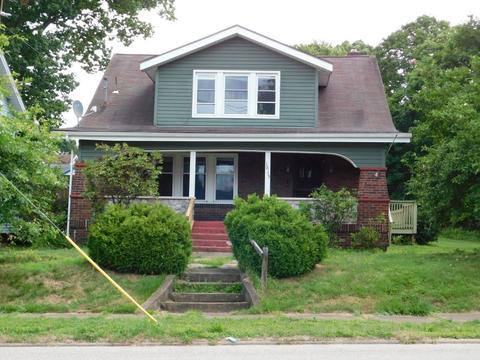 1815 W Ridge Ave, Sharpsville, PA 16150