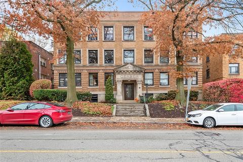 724 S Negley Ave #4, Pittsburgh, PA 15217