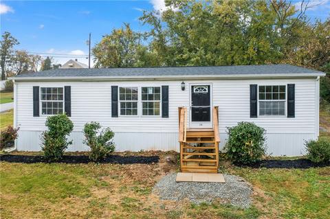 216 Lewis Ave, Monongahela, PA 15063
