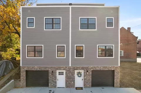 4600 Davison St, Pittsburgh, PA 15201