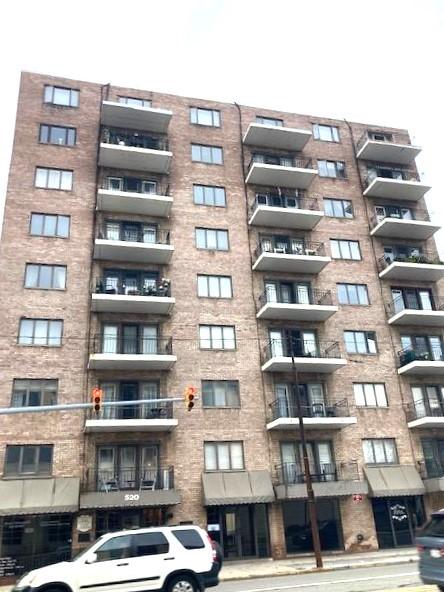 520 Washington Rd #505, Mt Lebanon, PA 15228