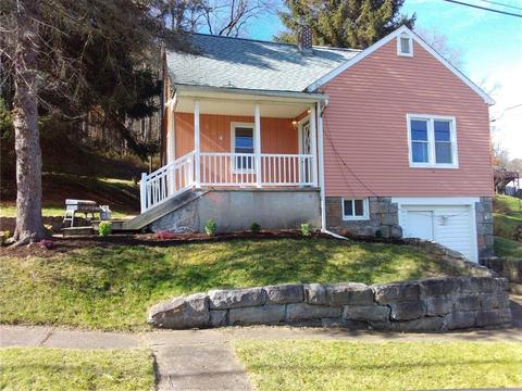 404 Shawmut Ave, Johnsonburg, PA 15845