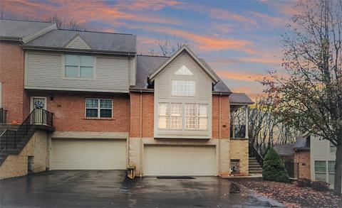 605 Berrington Ct, Bethel Park, PA 15102