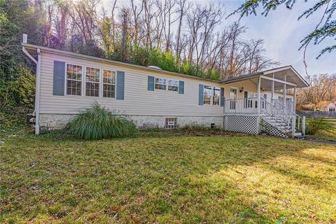 6340 Leechburg Rd, Verona, PA 15147
