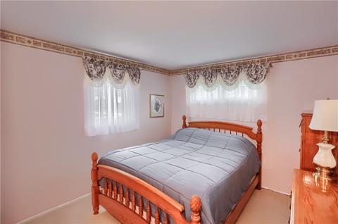 237 Burch Dr, Coraopolis, PA 15108 photo 20