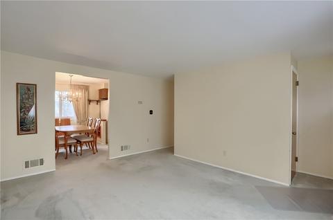 237 Burch Dr, Coraopolis, PA 15108 photo 12