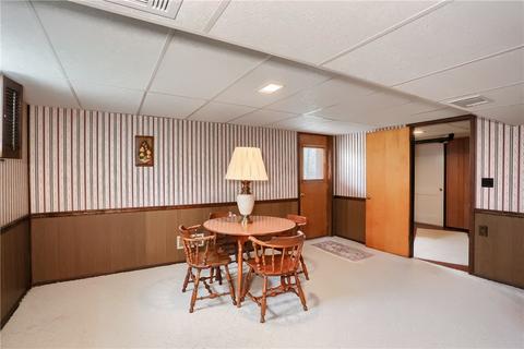 237 Burch Dr, Coraopolis, PA 15108 photo 10