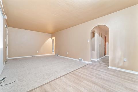 317 Lobinger Ave, Braddock, PA 15104 photo 7