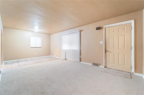 317 Lobinger Ave, Braddock, PA 15104 photo 5