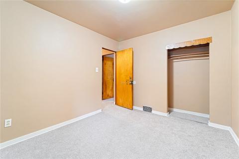 317 Lobinger Ave, Braddock, PA 15104 photo 10