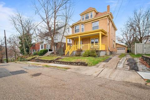 54 Parke St, Crafton, PA 15205