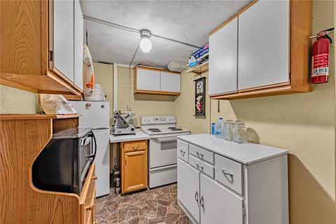 1548 Hancock Ave, Apollo, PA 15613 photo 20