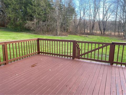 6906 E State St, Hermitage, PA 16148 photo 5