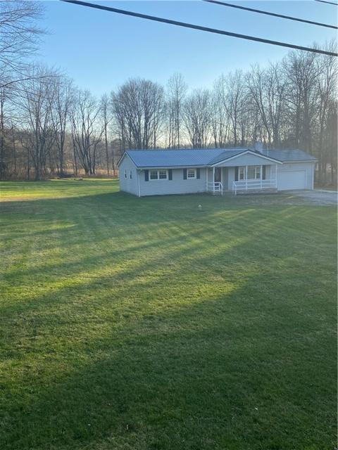 6906 E State St, Hermitage, PA 16148 photo 2