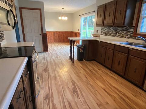6906 E State St, Hermitage, PA 16148 photo 8