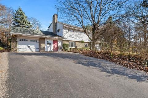 623 Stanton Ave, Mars, PA 16046