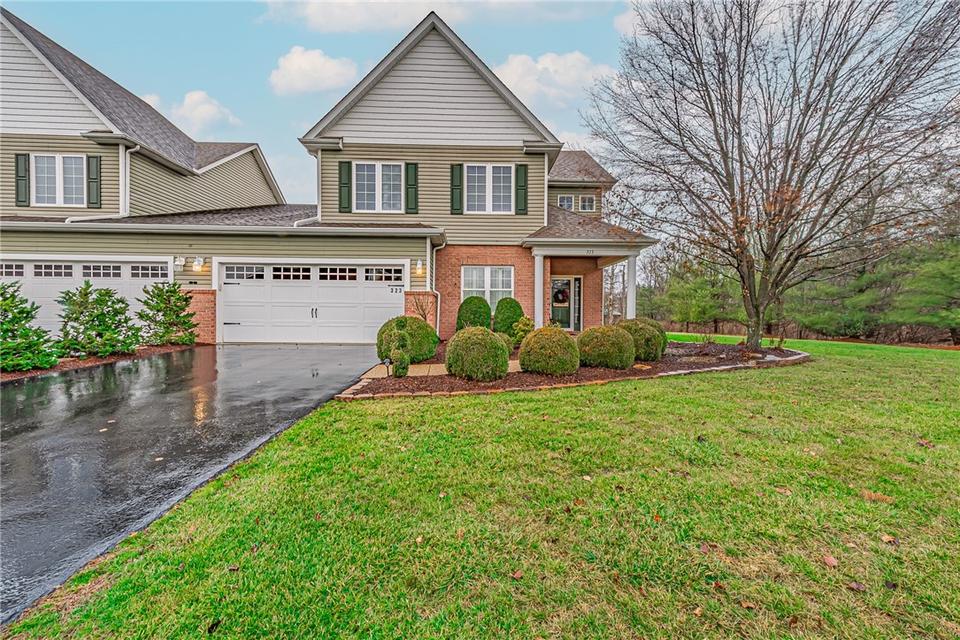 323 Village Ct, Ligonier, PA 15658 25 Photos MLS 1585769 Movoto