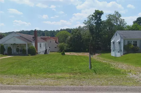 1710 California Ave, White Oak, PA 15131