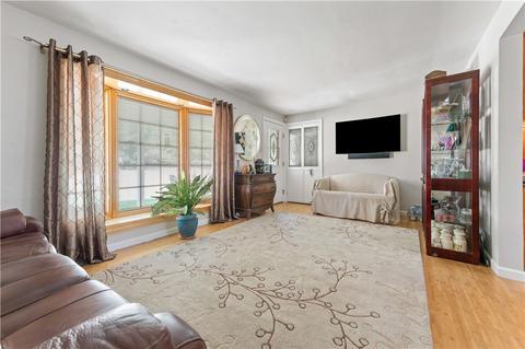 541 Munntown Rd, Nottingham, PA 15332 photo 5