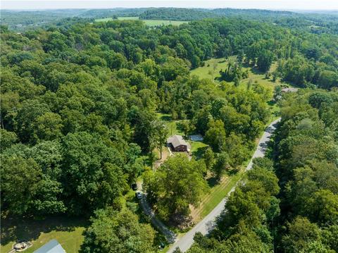 541 Munntown Rd, Nottingham, PA 15332 photo 2